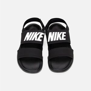 WOMEN'S NIKE TANJUN SPORT SANDALS